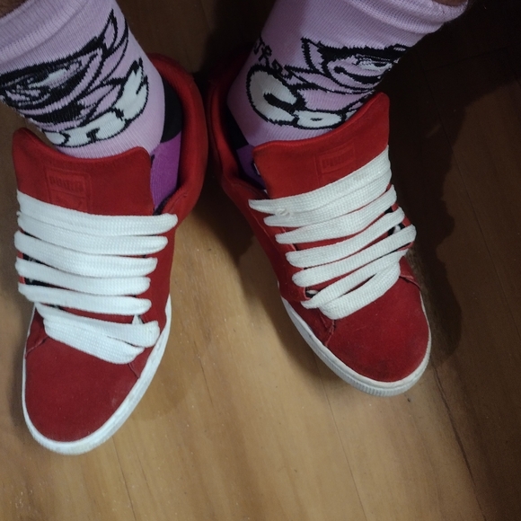 Love my shoes and 🧦... Gunna miss them all.. but I need funds. I need a car. - Picture 5 of 5